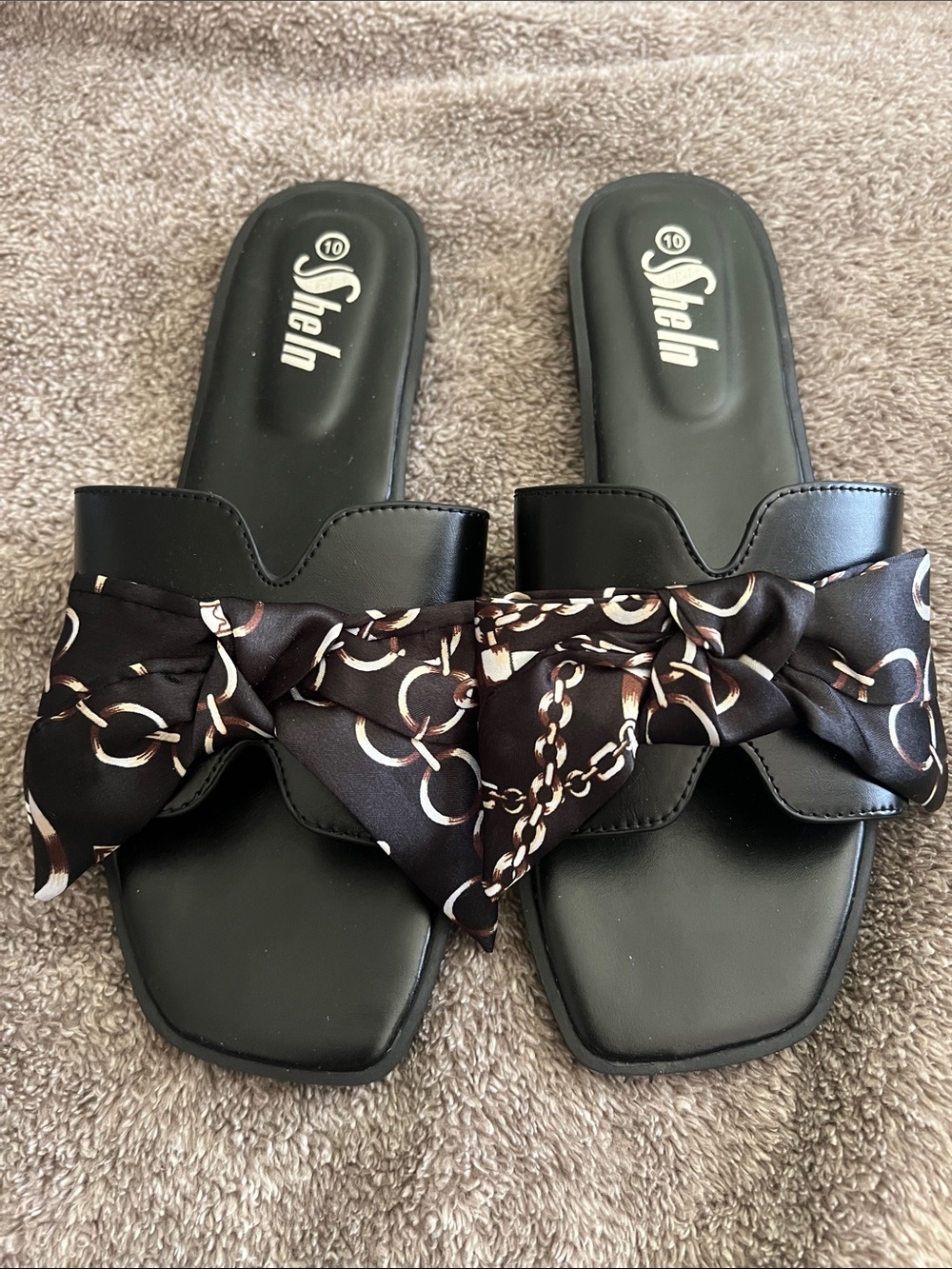 SHEIN Black Slide Sandals with Chain-Print Bow